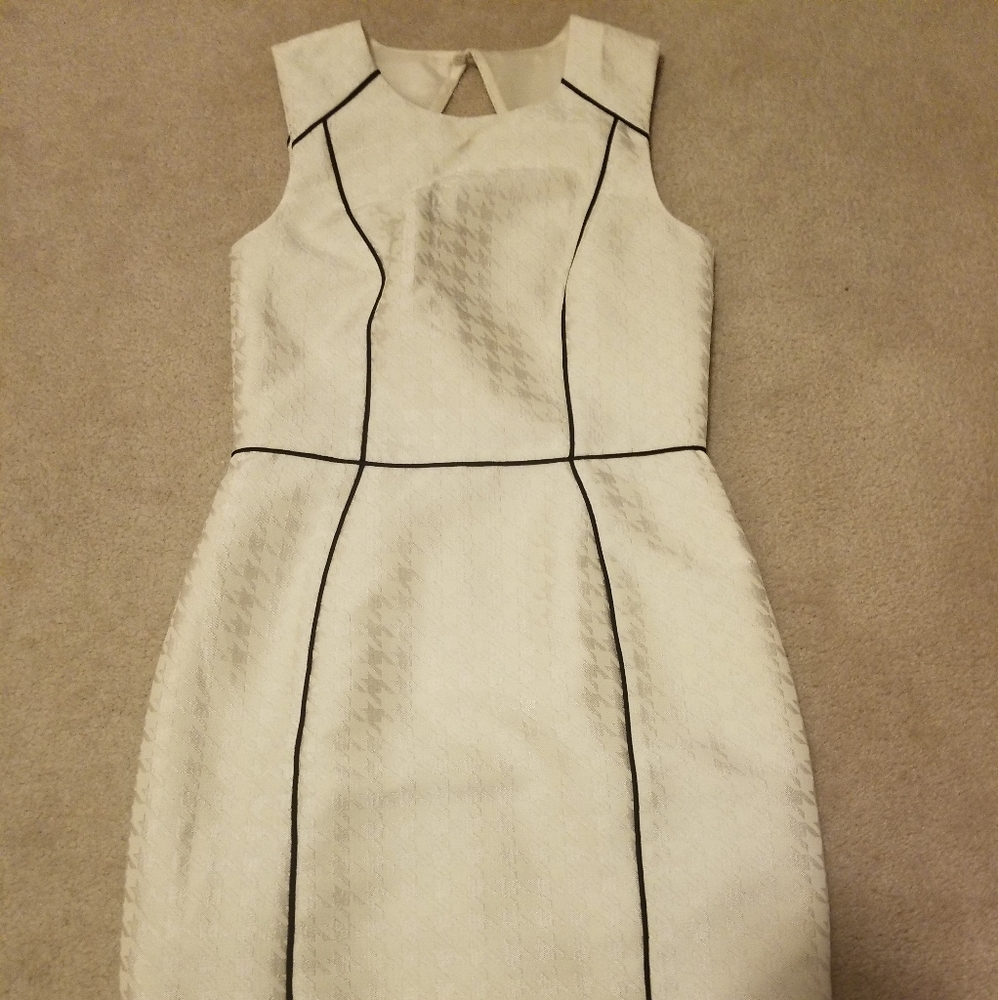 H&M white houndstooth dress BNWT
